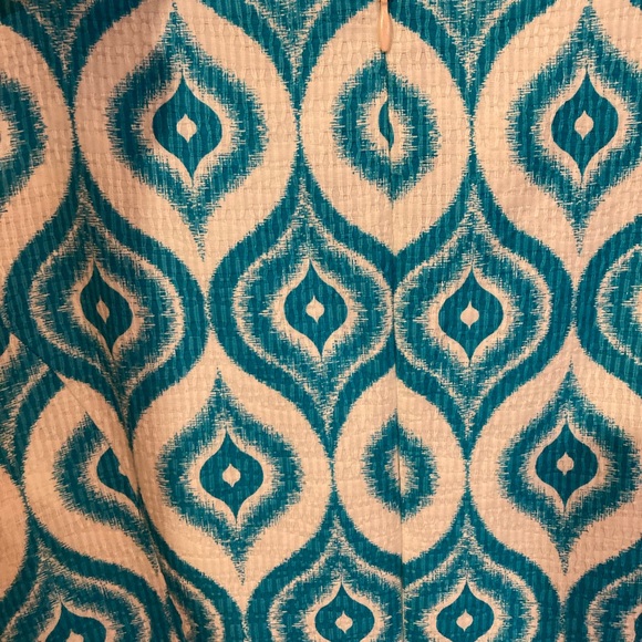 White and teal sleeveless fit and flair dress - Picture 6 of 8